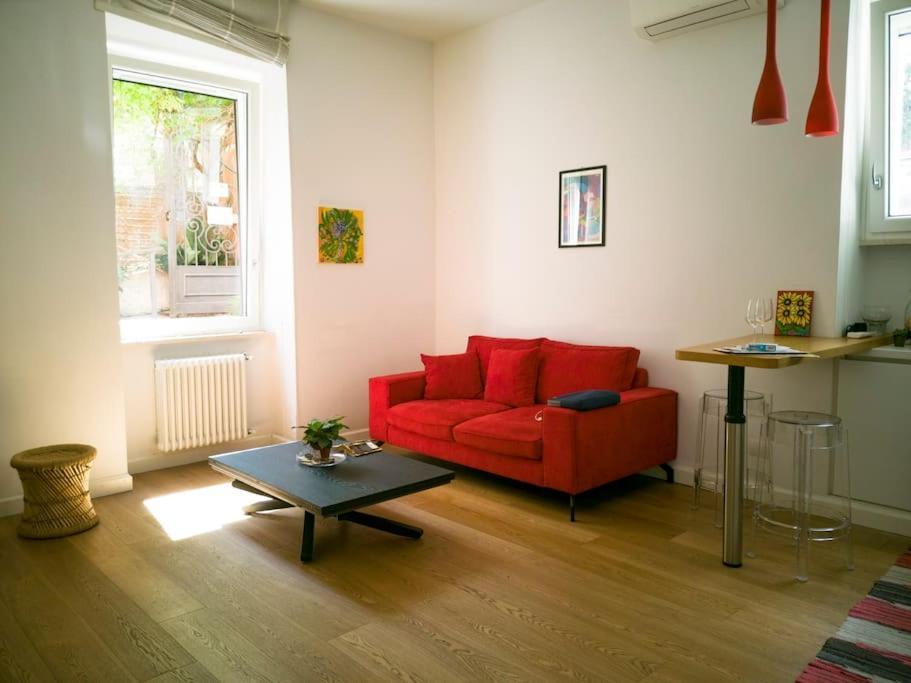 Perfect Hideout In Trastevere Apartment Rome